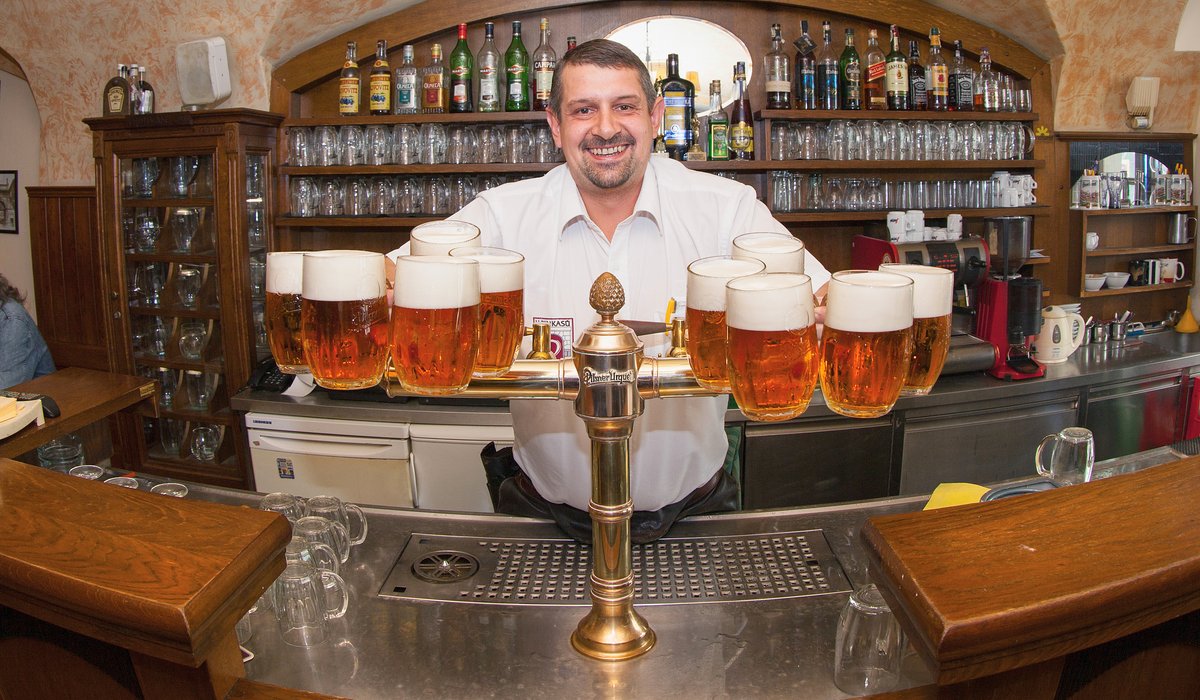 Traditionelle tschechische K�che in Prag mit ber�hmter Oberfl�chekou